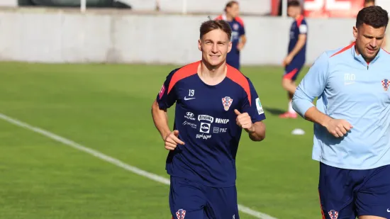 Vatreni potpuno posvećeni putu na SP: Mladi Vušković upija sve što rade stariji, Fruk niže krugove